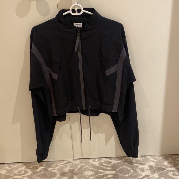 Gymshark Cropped Utility Jacket - Picture 4 of 7